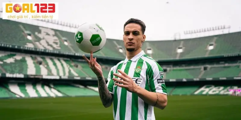 Antony trong màu áo mới tại Real Betis
